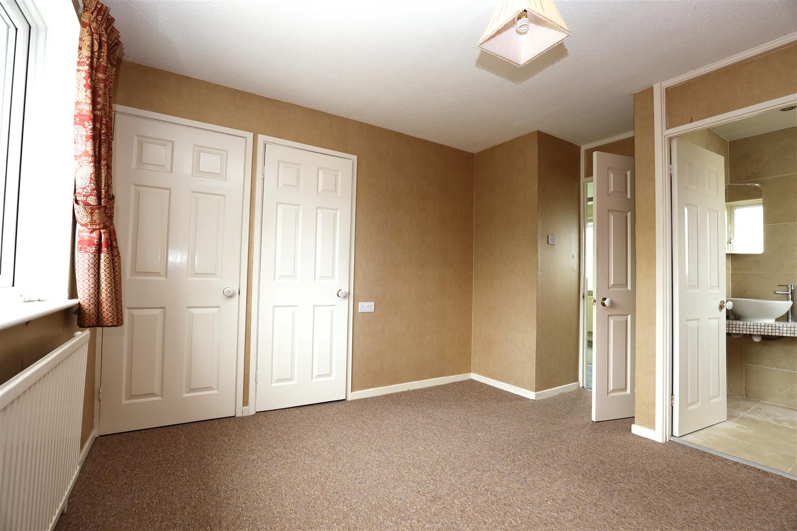 Hillside Drive, Cowbridge, Vale of Glamorgan, CF71 7EA